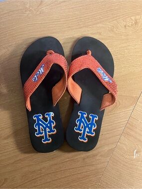 New York Mets Orange & Black Flip Flop Sandals women 7/8